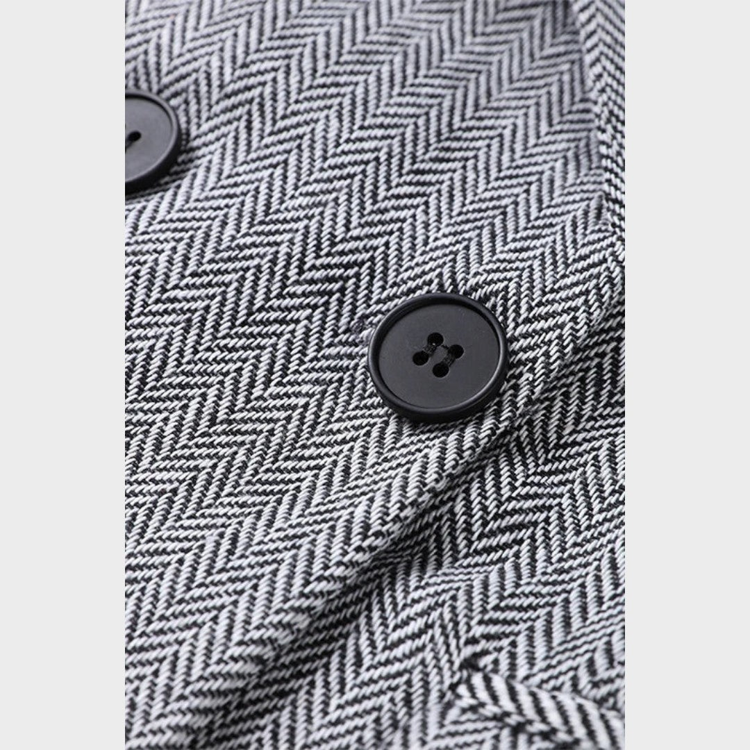 Karolina - Moćan i sofisticiran komplet