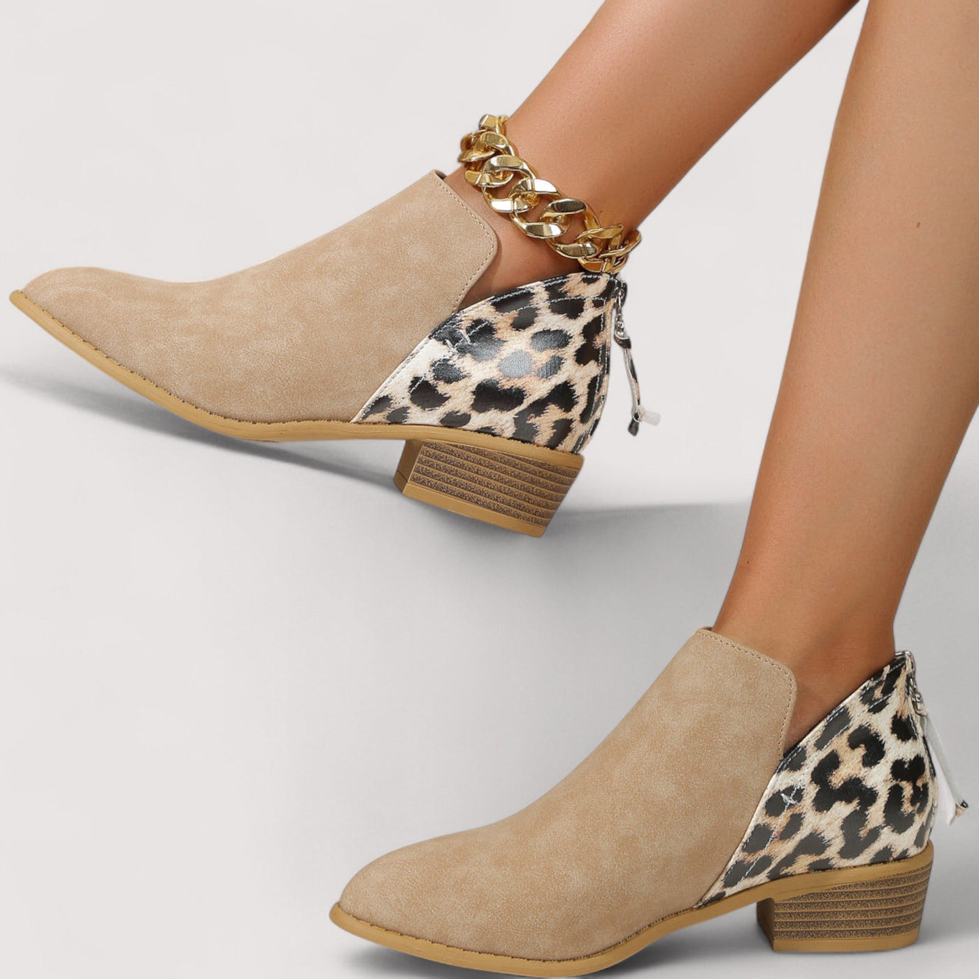 Marija - Leopard gležnjače