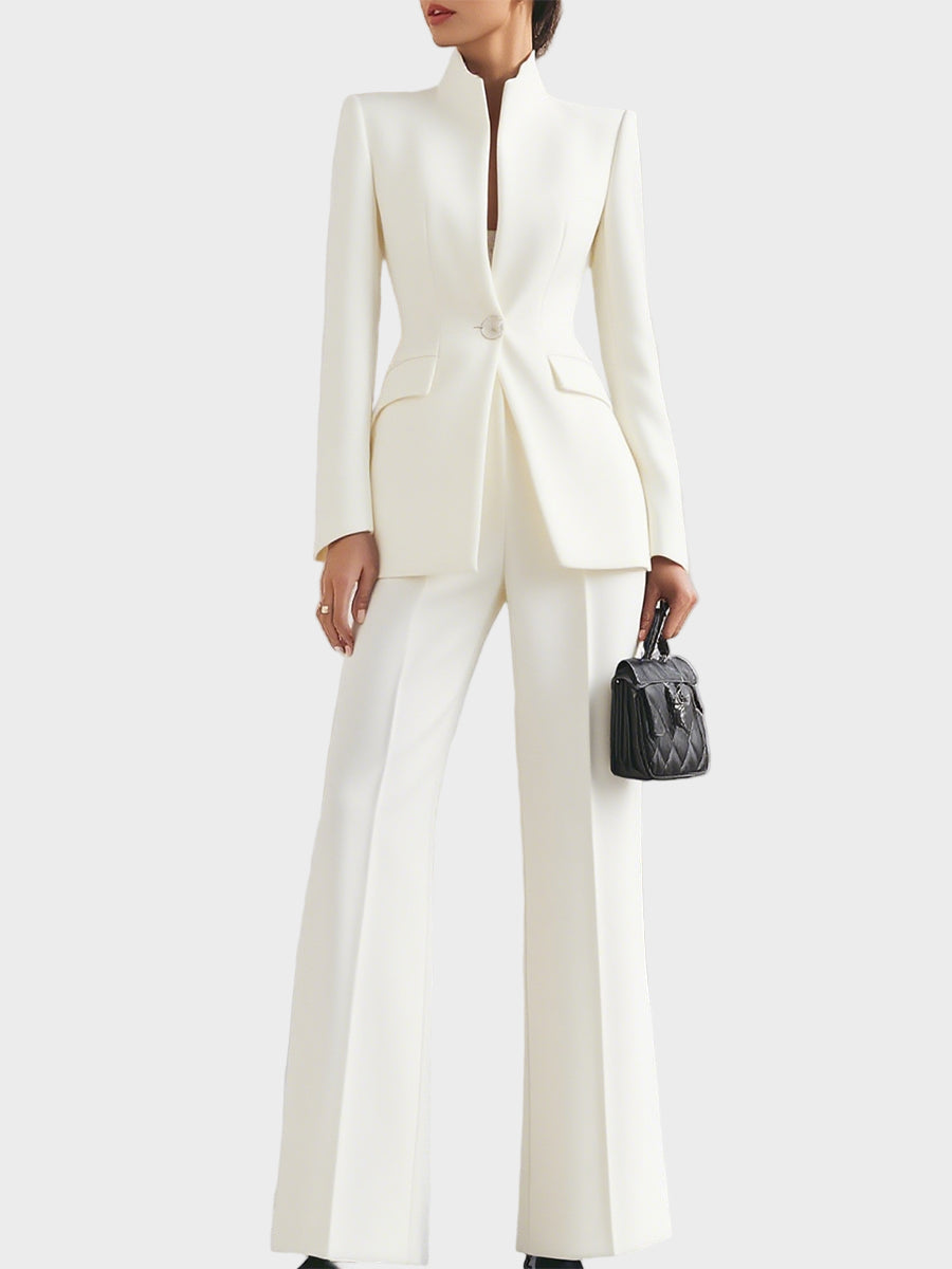 Jade - Elegantni komplet s jaknom i hlačama