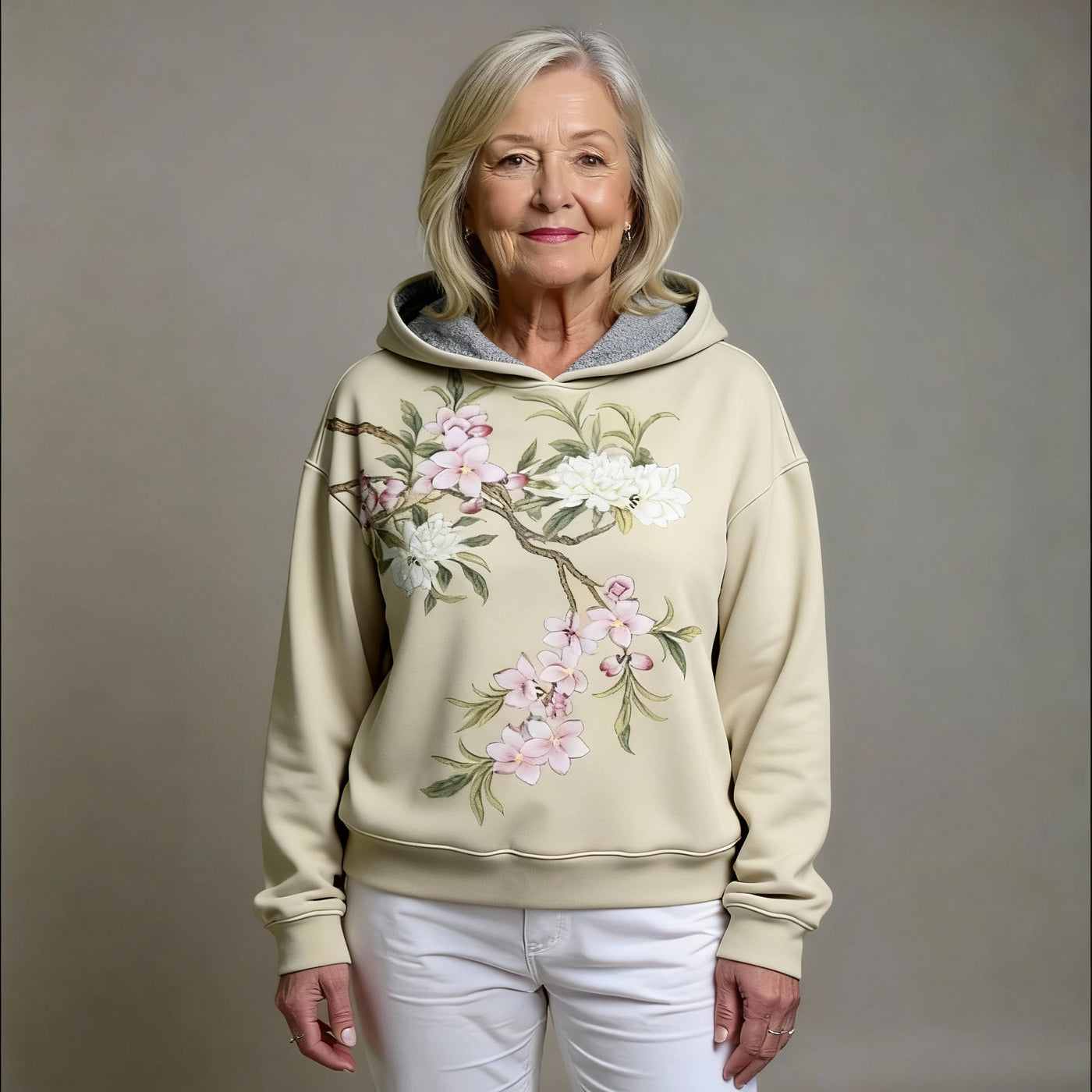 Tessa - Klasična majica s kapuljačom