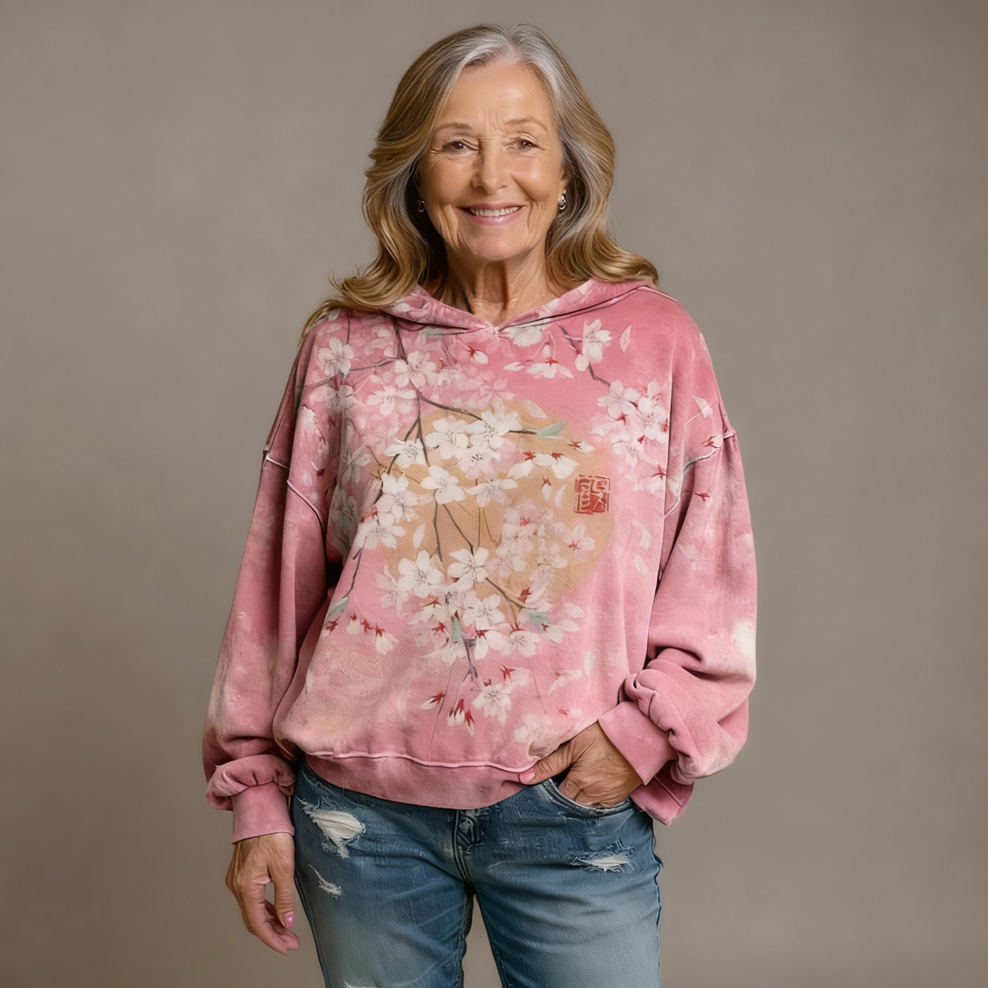 Evelyn - Klasična majica s kapuljačom