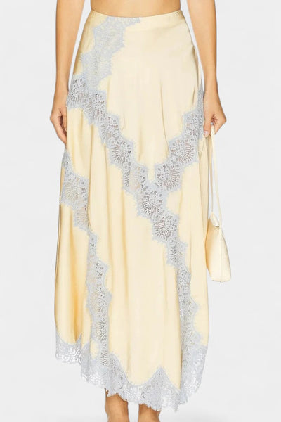 Danica Satenski Set s Majicom i Midi Suknjom